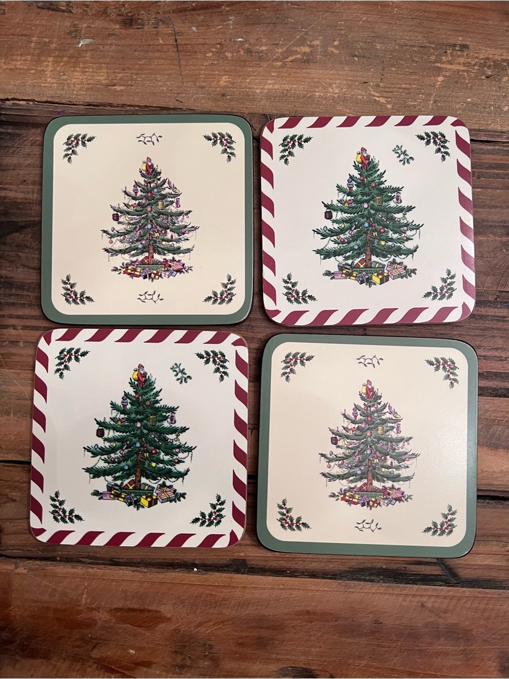 Christmas Spode- Holiday Christmas Tree Coasters - Green and Red